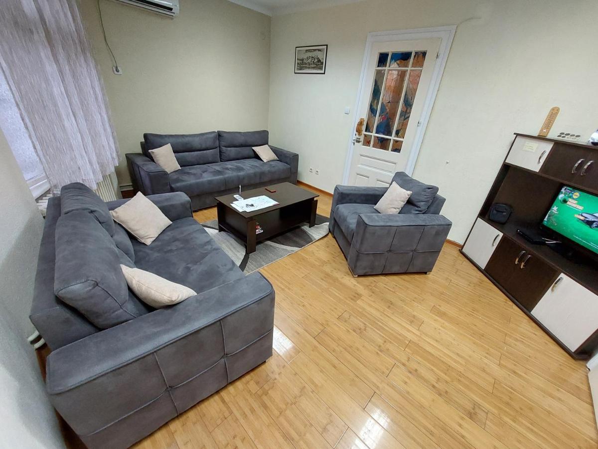 Bukoleon Apartment Belgrad Zewnętrze zdjęcie